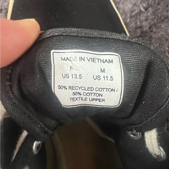 Everlane Canvas Sneakers M11.5 - Picture 6 of 9